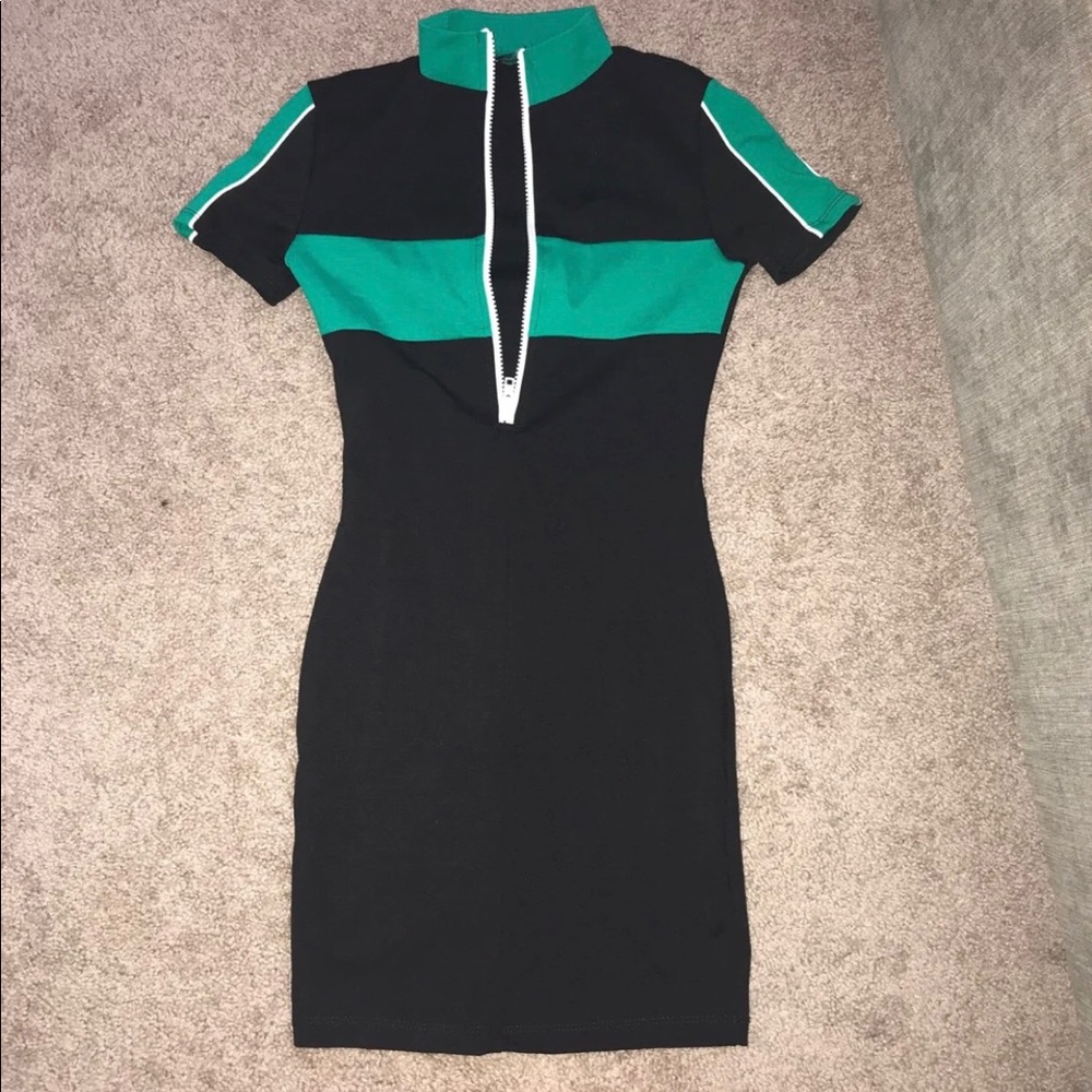 Mini Racer Dress - Picture 2 of 4